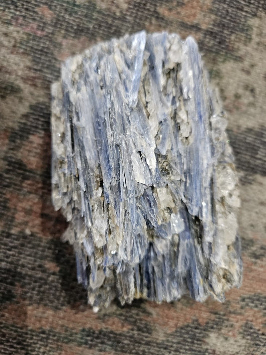 Kyanite 1/22