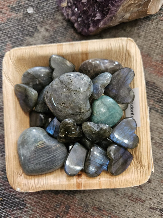 Small Labrodite Heart 1/23