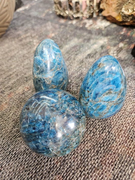 Apatite Polished