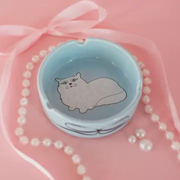 Miss Kitty Ceramic Ash Tray