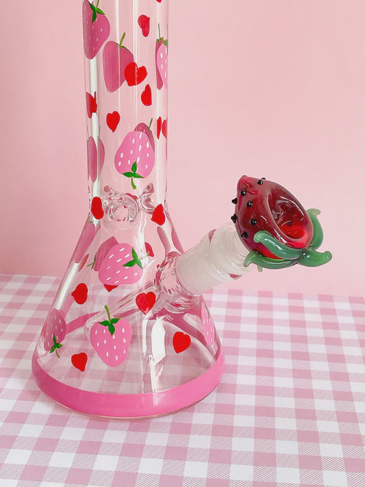 Kawaii Strawberry Bong