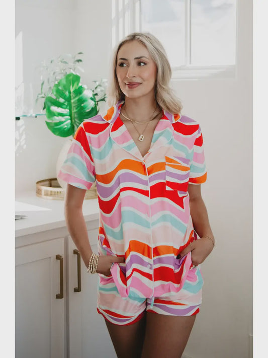 Women's Multicolored Abstract Wave Pajama Set