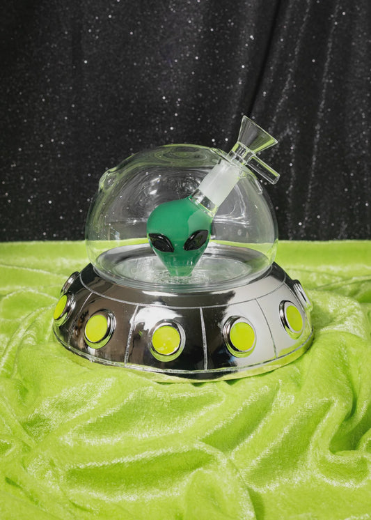 UFO Bong (glow in the dark)