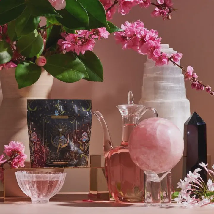 The High Priestess : Ginger-Mint-Cardamom Tea