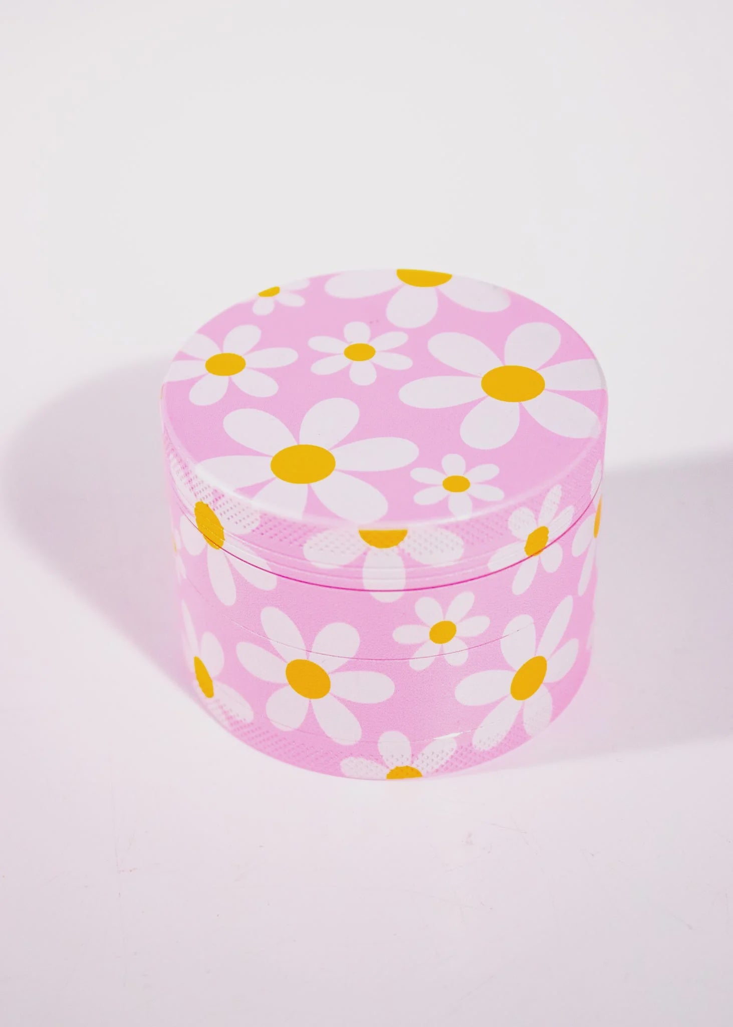 Retro Daisy Grinder